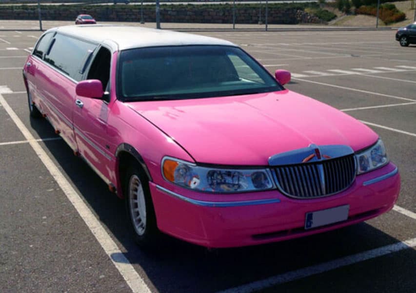 Limusina Lincoln Rosa