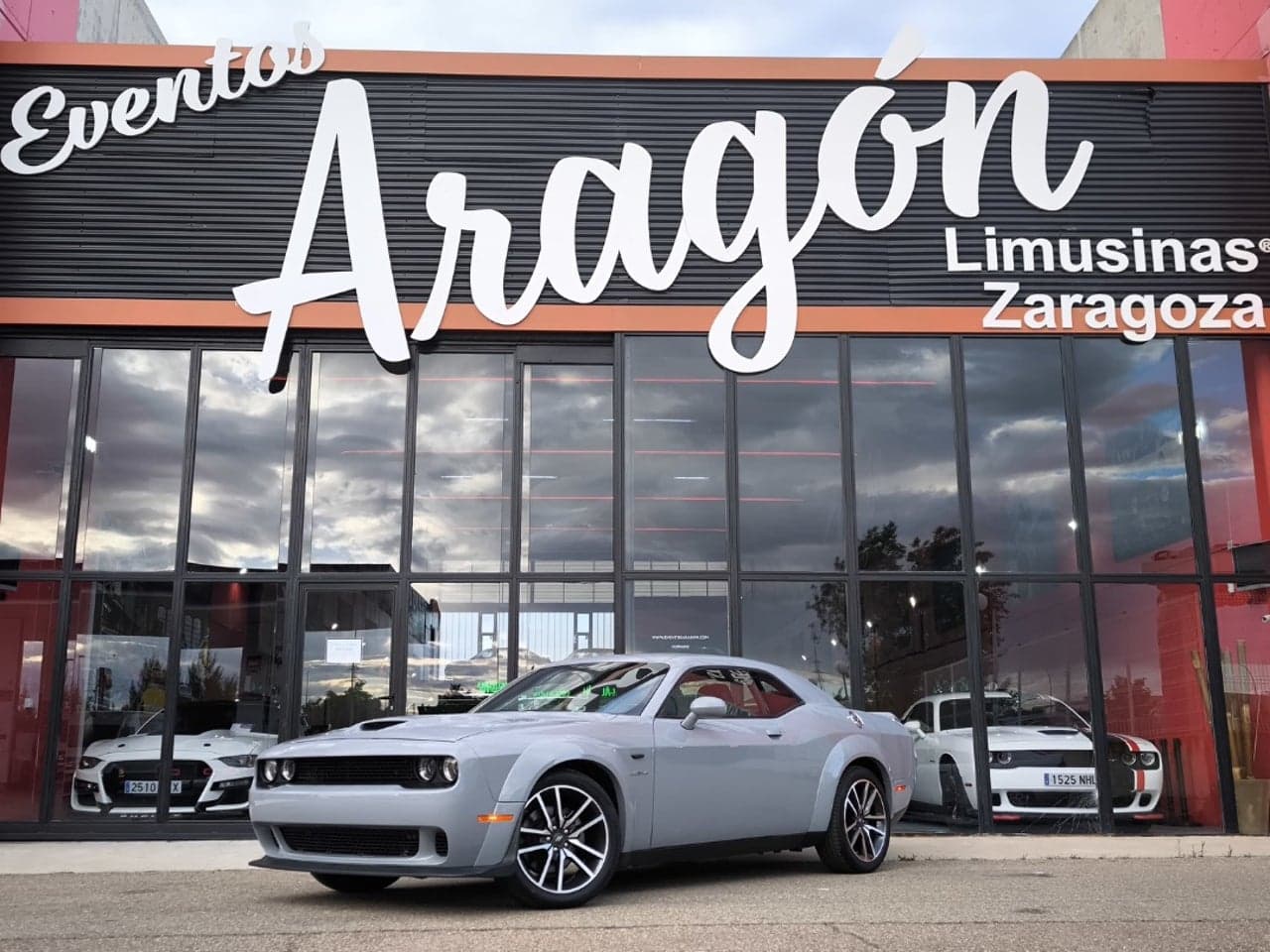 DODGE Challenger RT Scat Pack Widebody