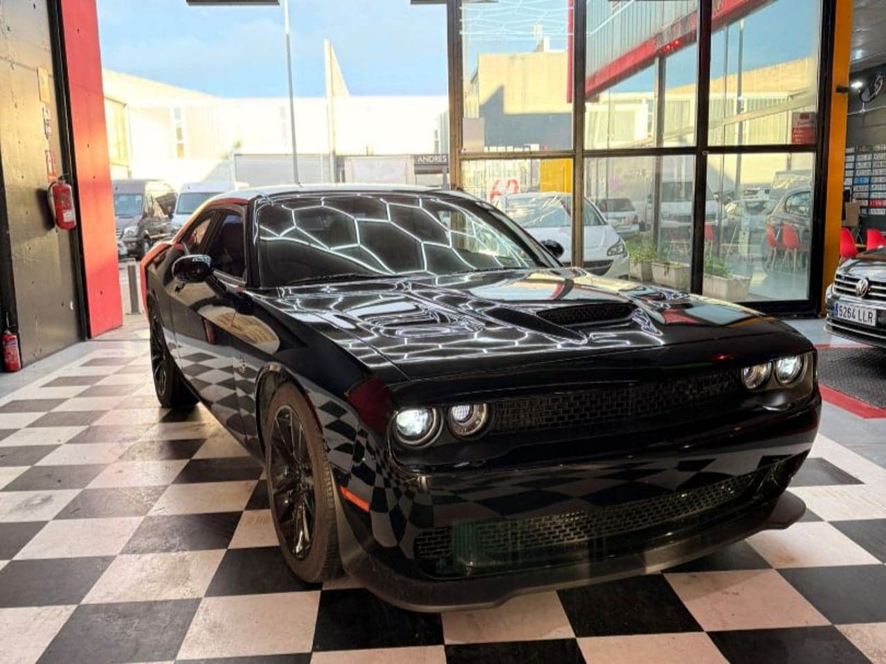DODGE Challenger RT Shaker