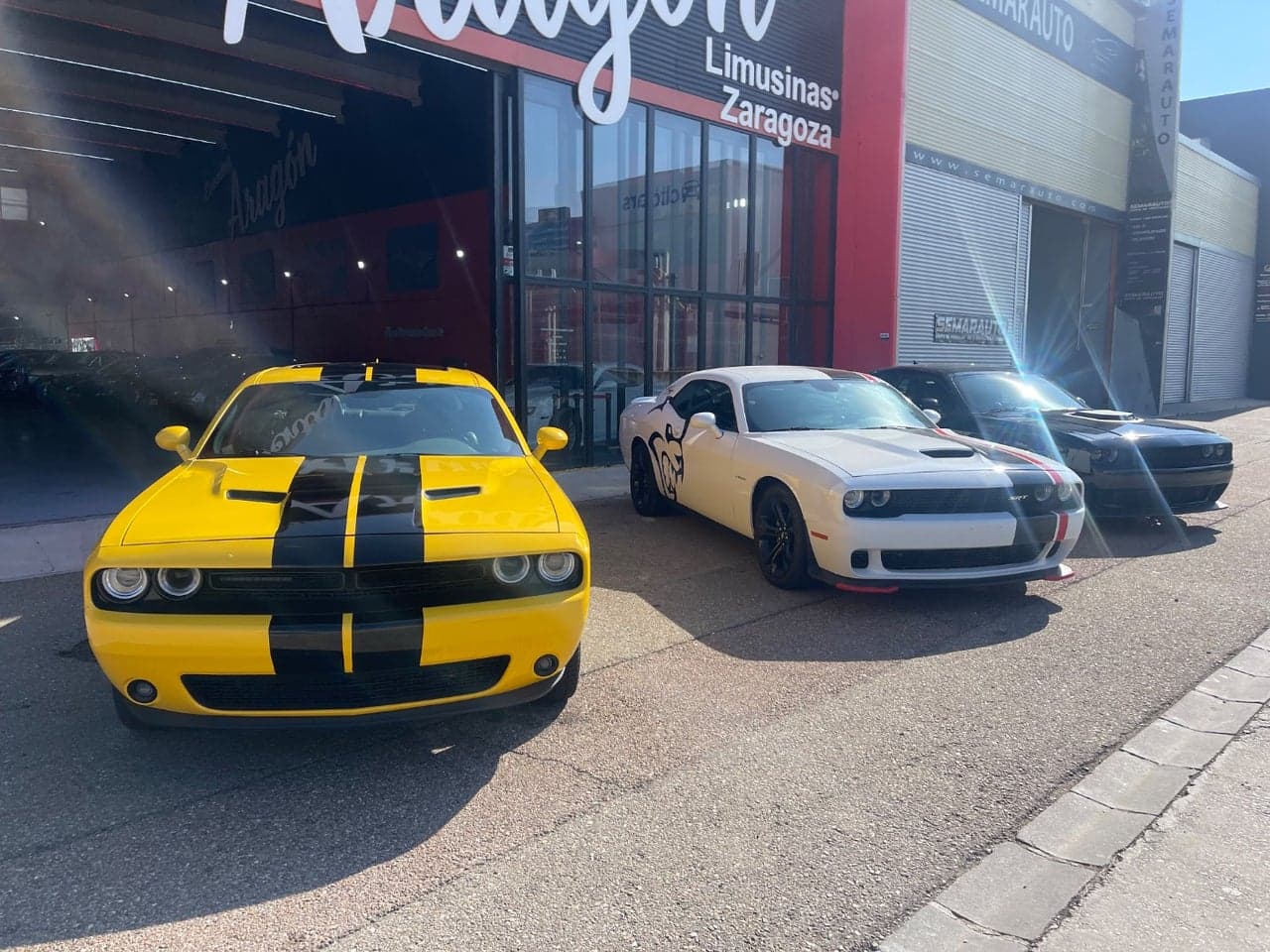 DODGE Challenger SXT AWD