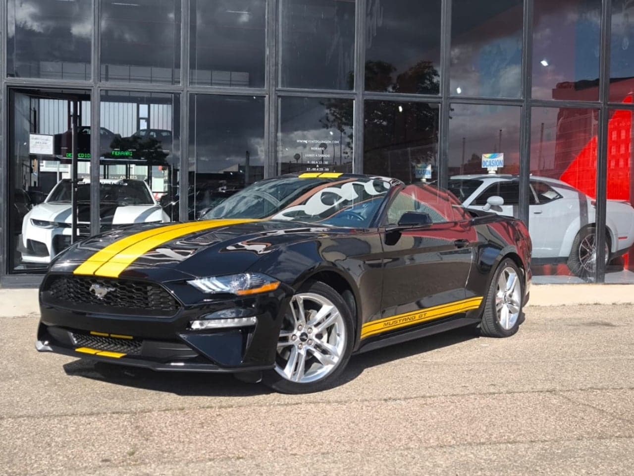 FORD Mustang 2.3 EcoBoost 198kW Mustang Convertible