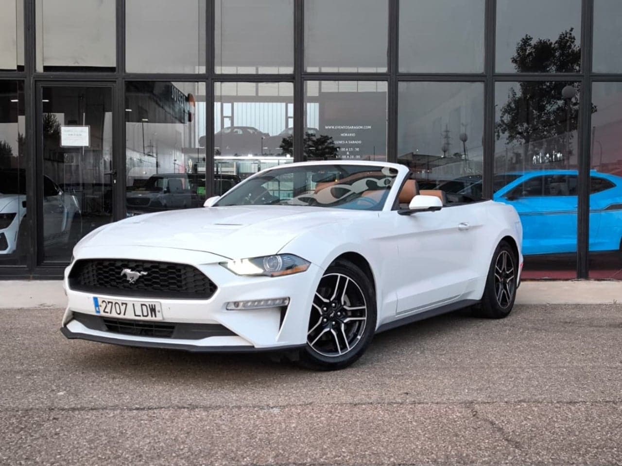 FORD Mustang 2.3 EcoBoost 213kW Mustang Aut. Conv.