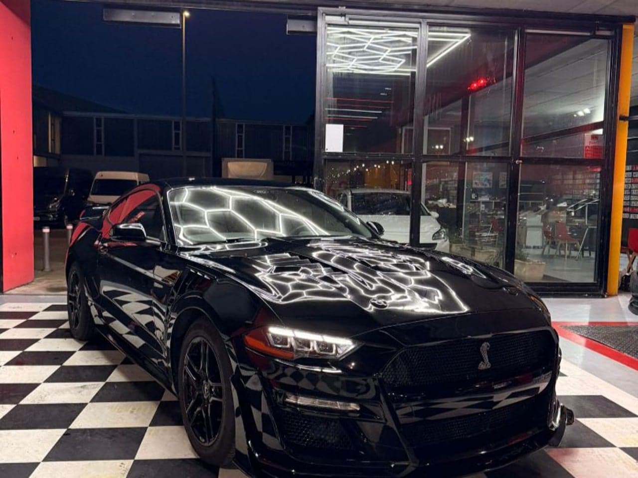 FORD Mustang 2.3 EcoBoost 214kW Mustang Fastback